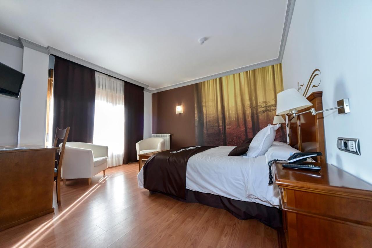 Hotel La Barrosa Абехар Екстер'єр фото